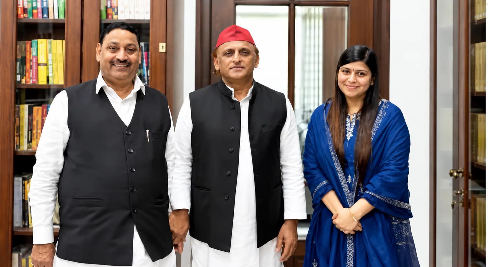 UP की राजनीति में नई हलचल, दो बार के पूर्व BJP सांसद धर्मेंद्र कश्यप सपा में होंगे शामिल
